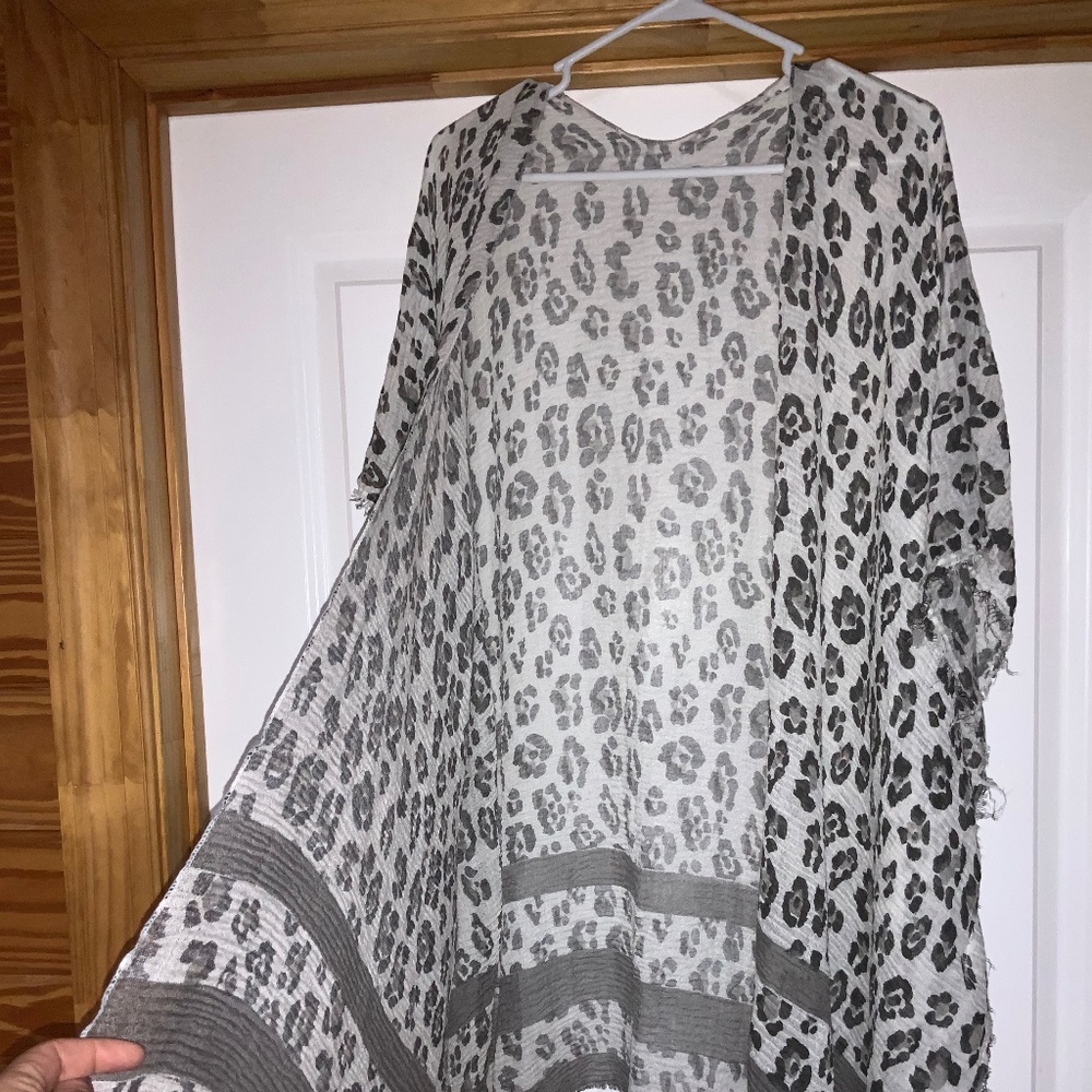 No Brand | One Size | Cardigan